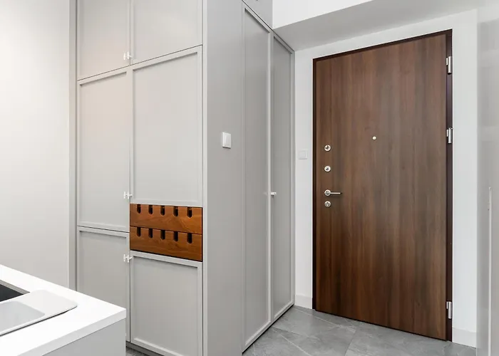 Premium With Free Parking & Balcony Mennica Lejlighed Warszawa