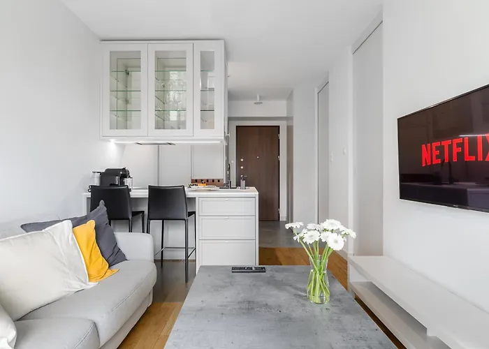 Premium With Free Parking & Balcony Mennica Lejlighed Warszawa